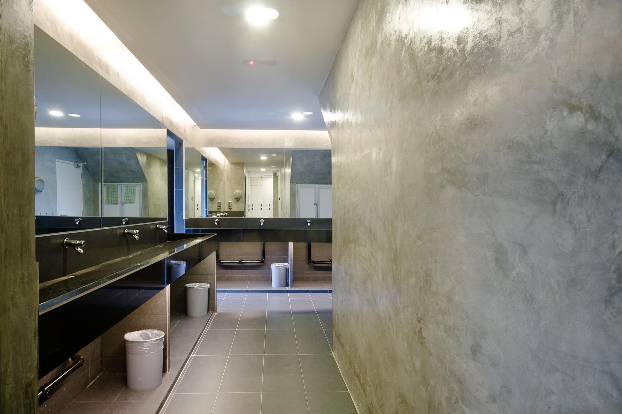M Qube 2* Sungai Dua Bukit