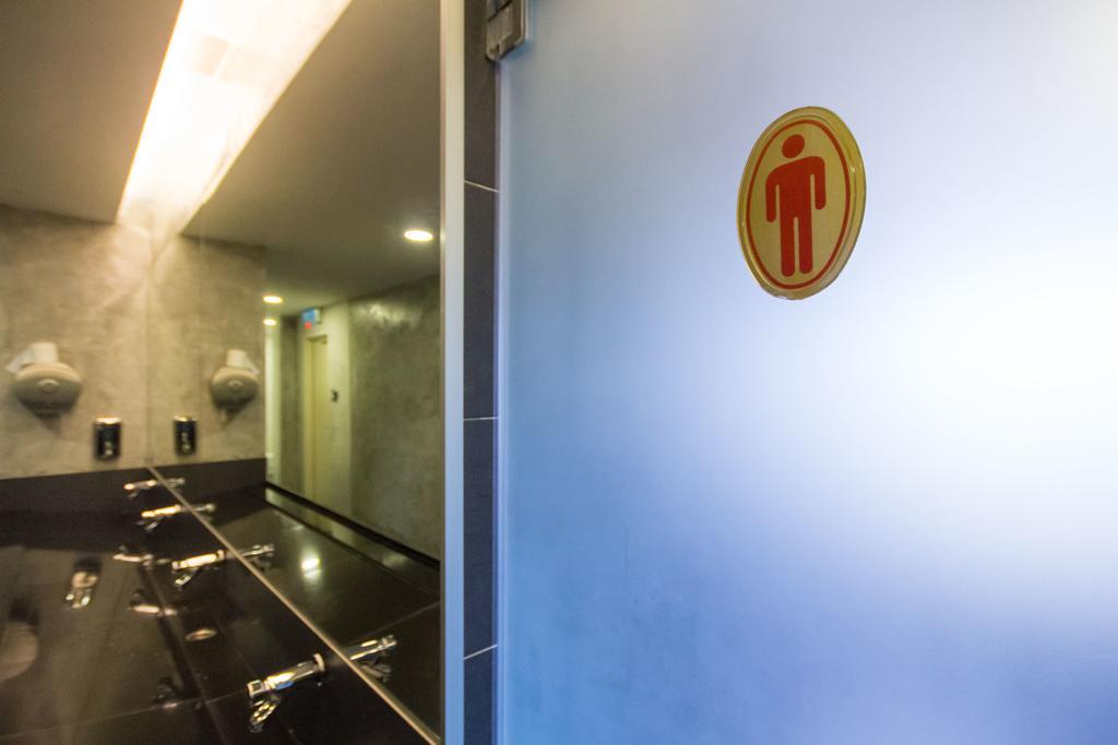 M Qube Capsule hotel